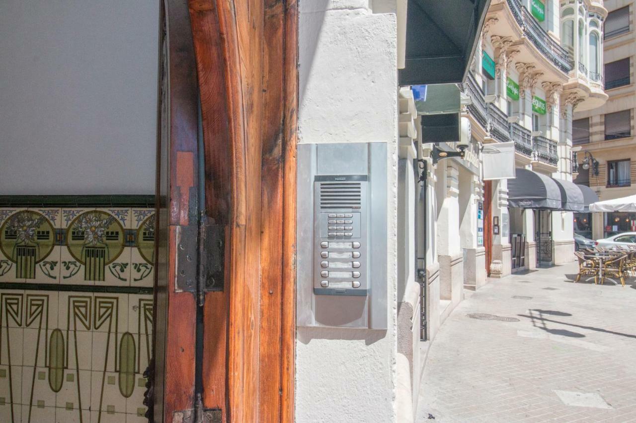 ולנסיה Bet Apartments - Canovas Rooms מראה חיצוני תמונה
